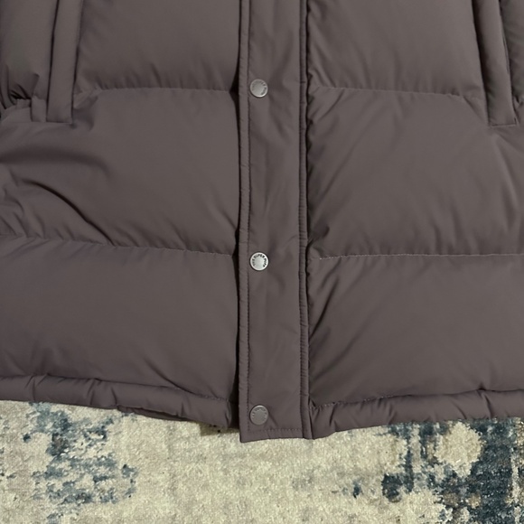Aritzia Mid Super Puffer Jacket - Picture 2 of 5